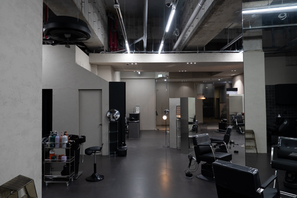 살롱워치 부천신중동점